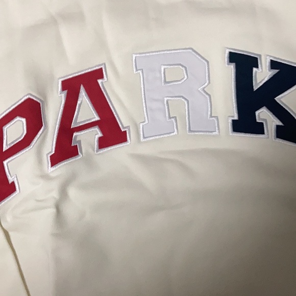 NEW Parke Cream Mock Multicolor Varsity Logo sweatershirt size L / XL - Picture 2 of 6